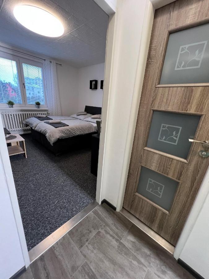 Apartmany Κάρλοβι Βάρι Εξωτερικό φωτογραφία
