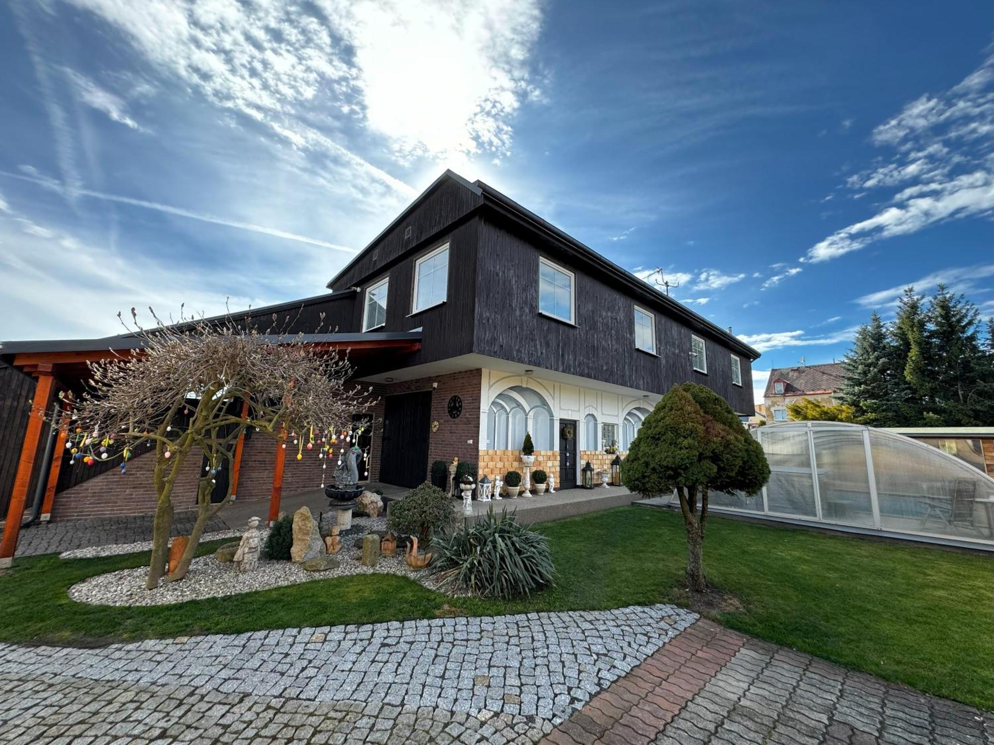 Apartmany Κάρλοβι Βάρι Εξωτερικό φωτογραφία